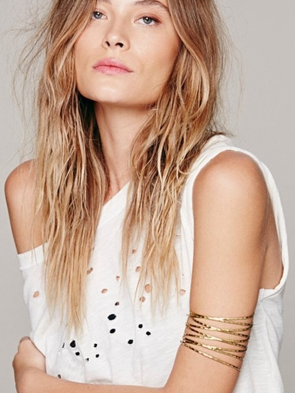ELEVATE YOUR ELEGANCE W/THIS ADJUSTABLE HAMMERED GOLD ARMBAND/WRIST CUFF NWT
